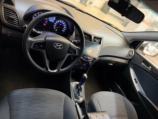 2015 Hyundai Solaris I Рестайлинг, белый, 990000 рублей, вид 5