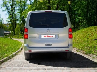 2018 Peugeot Traveller I, серебристый, 1400000 рублей, вид 3