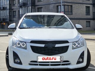 2013 Chevrolet Cruze I Рестайлинг, белый, 610000 рублей, вид 3