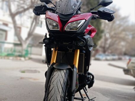 2016 Yamaha MT-09 Tracer (FJ-09), пурпурный, 760000 рублей, вид 5