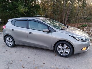 2015 Kia Ceed II, серебристый, 1090000 рублей, вид 4