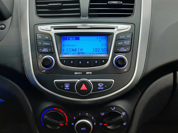 2012 Hyundai Solaris I, белый, 780000 рублей - вид 14