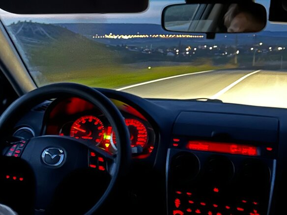 2006 Mazda 6 I (GG) Рестайлинг, серебристый, 500000 рублей - вид 5