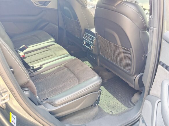 2016 Audi Q7 II (4M), серый, 4650000 рублей - вид 15