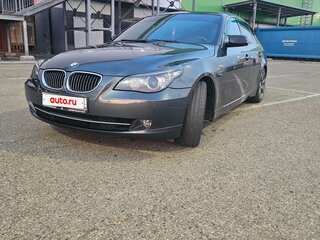 2009 BMW 5 серии 520i V (E60/E61) Рестайлинг, серый, 1200000 рублей, вид 1