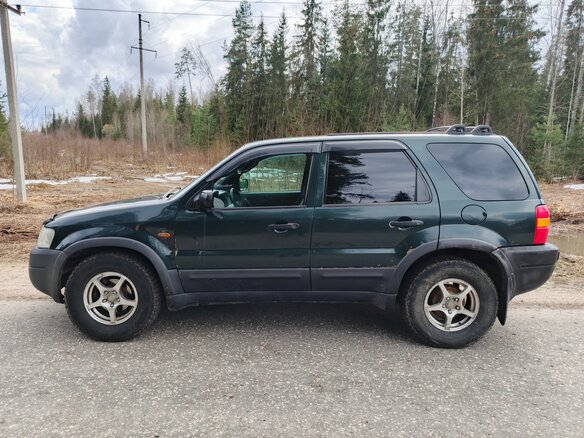 2002 Ford Maverick III, зелёный, 180000 рублей - вид 9