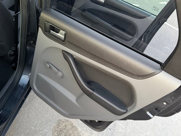 2010 Ford Focus II Рестайлинг, серый, 559000 рублей - вид 19