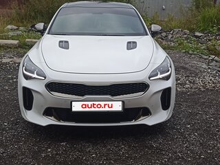 2023 Kia Stinger I Рестайлинг, белый, 3800000 рублей, вид 1