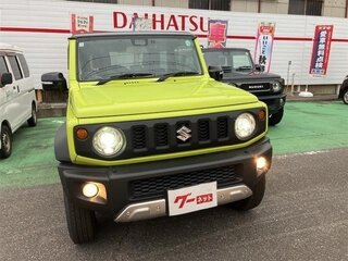 2022 Suzuki Jimny Sierra IV, жёлтый, 1750000 рублей, вид 1
