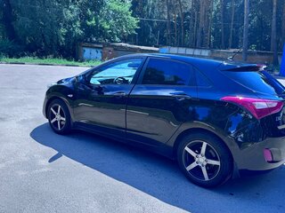2013 Hyundai i30 II, чёрный, 800000 рублей, вид 3