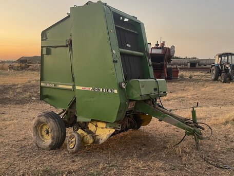 2000 John Deere 550, 720000 рублей, вид 3