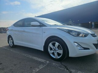 2015 Hyundai Elantra V (MD) Рестайлинг, белый, 1250000 рублей, вид 3