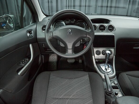 2012 Peugeot 308 I Рестайлинг, чёрный, 747000 рублей - вид 7