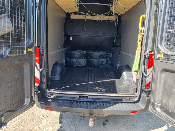 2020 Ford Transit, серый, 4100000 рублей - вид 6