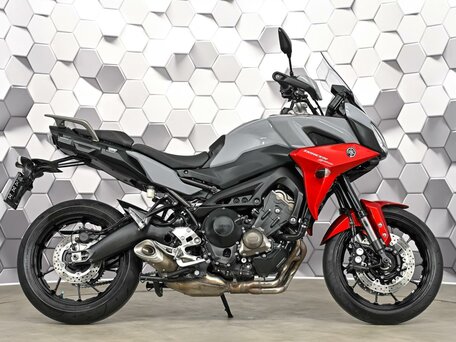 2021 Yamaha MT-09 Tracer (FJ-09), серый, 949000 рублей, вид 3