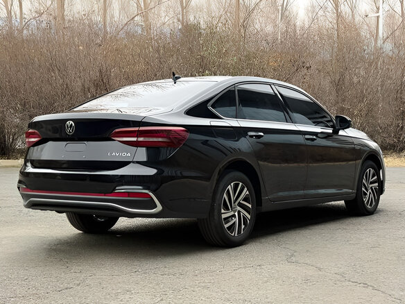 2023 Volkswagen Lavida III Рестайлинг, чёрный, 1580070 рублей - вид 5
