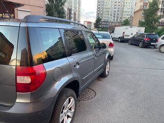 2013 Skoda Yeti I, серый, 650000 рублей, вид 2
