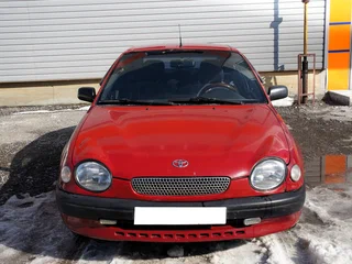1999 Toyota Corolla VIII (E110) Рестайлинг, красный, 167000 рублей, вид 2