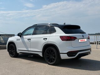 2022 Volkswagen Tayron I, белый, 3350000 рублей, вид 4