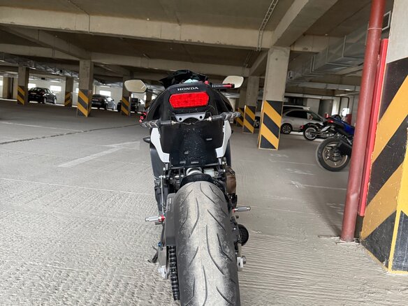 2015 Honda CBR 650F, белый, 700000 рублей - вид 6