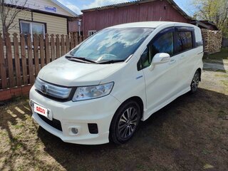 2012 Honda Freed Spike I Рестайлинг, белый, 1300000 рублей, вид 2