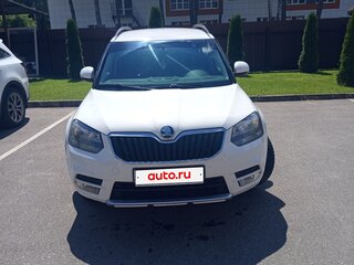 2015 Skoda Yeti I Рестайлинг, белый, 1075000 рублей, вид 2