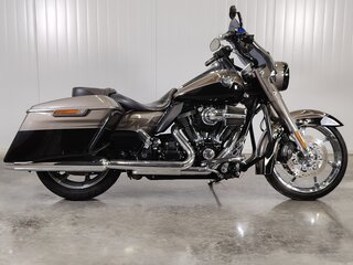 2015 Harley-Davidson Road King, серый, 1239000 рублей, вид 1