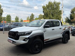 2025 Toyota Hilux VIII Рестайлинг 2, белый, 7550000 рублей, вид 2