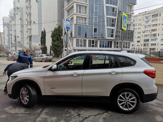 2017 BMW X1 18i sDrive II (F48), белый, 2227000 рублей, вид 5