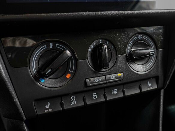 2019 Skoda Rapid I Рестайлинг, белый, 1059000 рублей - вид 13