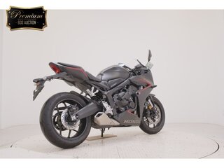 2025 Honda CBR 650R, чёрный, 1085000 рублей, вид 5