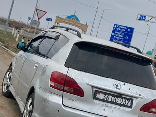 2003 Toyota Ipsum II (M20), серебристый, 500000 рублей, вид 2