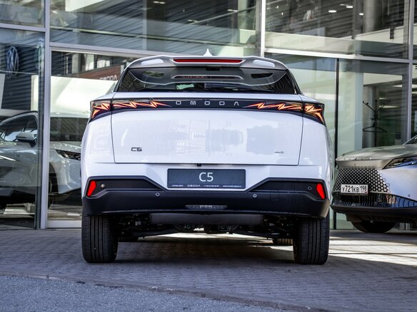 2026 Omoda C5 II, белый - вид 5
