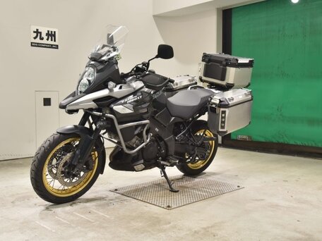 2017 Suzuki V-Strom 1000, серебристый, 650000 рублей, вид 1