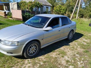 2001 Opel Vectra B Рестайлинг, серебристый, 310000 рублей, вид 1