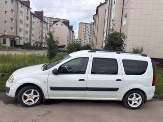2013 Lada (ВАЗ) Largus I, белый, 460000 рублей, вид 3