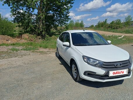2022 Lada (ВАЗ) Granta I Рестайлинг, белый, 690000 рублей, вид 2