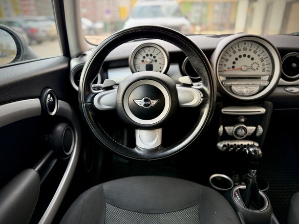 2007 Mini Hatch Cooper II (R56), серый - вид 9