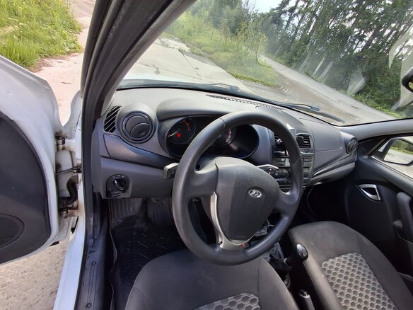 2024 Lada (ВАЗ) Granta I Рестайлинг, белый, 650000 рублей - вид 5