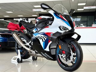 BMW M 1000 RR