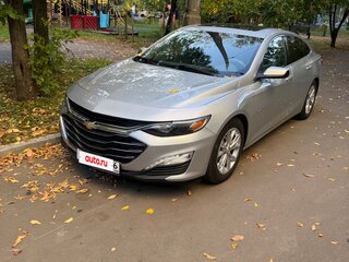 2018 Chevrolet Malibu IX Рестайлинг, серый, 1400000 рублей, вид 3