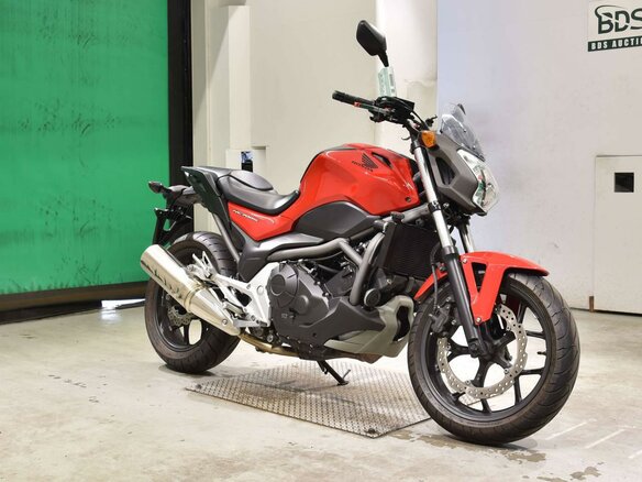2013 Honda NC 700S, красный, 477000 рублей - вид 2