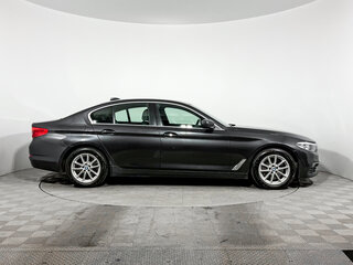 2017 BMW 5 серии 530i xDrive VII (G30/G31/G38), серый, 3090000 рублей, вид 4
