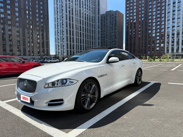 2011 Jaguar XJ IV (X351), белый, 1990000 рублей - вид 2