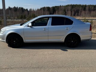 2009 Skoda Octavia II (A5) Рестайлинг, серебристый, 750000 рублей, вид 5