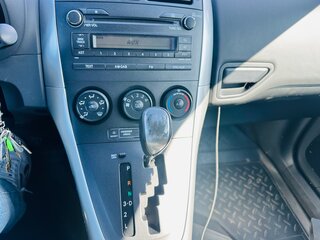 2011 Toyota Auris I Рестайлинг, синий, 1150000 рублей, вид 2