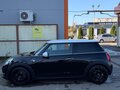 2017 Mini Hatch Cooper III (F55/F56), чёрный, 1300000 рублей - вид 1