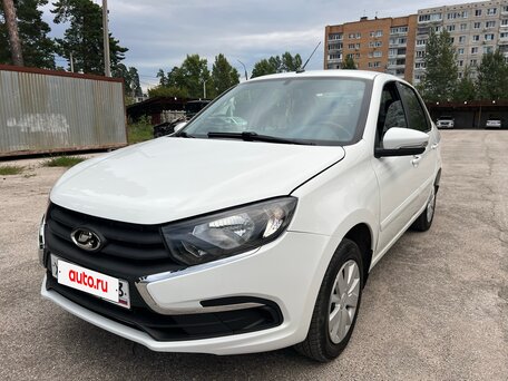 2021 Lada (ВАЗ) Granta I Рестайлинг, белый, 640000 рублей, вид 1
