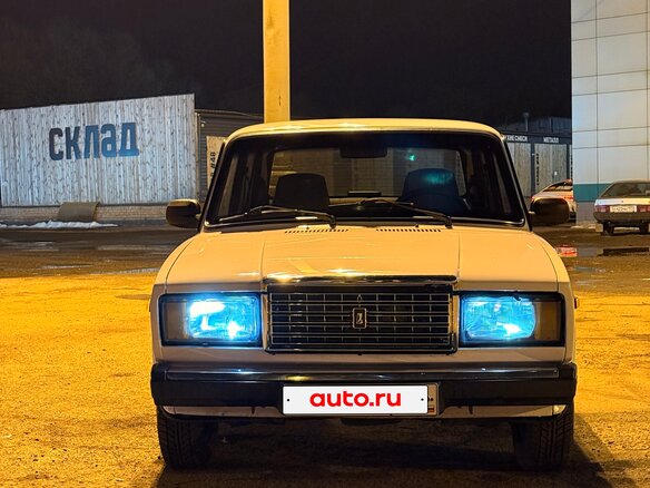 2007 Lada (ВАЗ) 2107, белый, 290000 рублей - вид 1