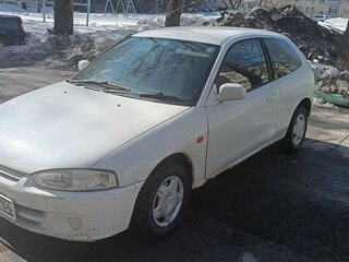 2000 Mitsubishi Mirage V, белый, 210000 рублей, вид 1